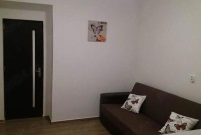 Garsonieră decomandată în Central - 4