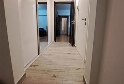 Apartament cu 3 camere decomandat în Dristor - 15
