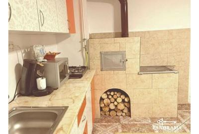 Casă de vânzare în Laslea-gospodărie autentică în inima Transilvaniei - 4