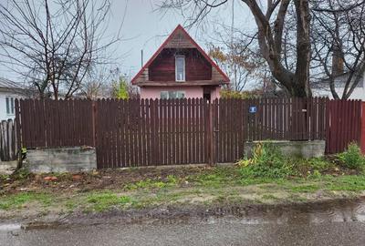 Casa de vanzare in sat ,Ciusle ,16.km de Focsani. - 2