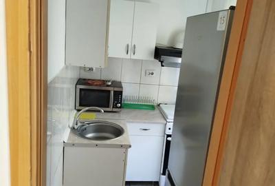 Garsonieră semidecomandată în Girocului - 3