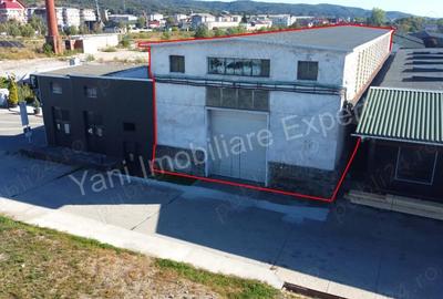 Spațiu comercial, de 462 mp, în Central - 4