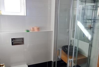 Vand apartament 3 camere foarte spatios - 6