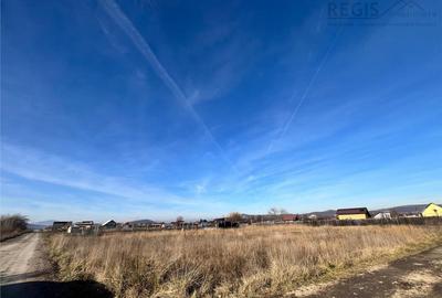 Teren de 880 mp, în Hărman