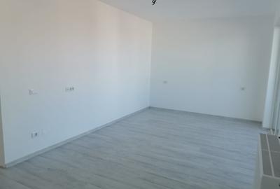 Penthouse spatios cu terasa mare - 2