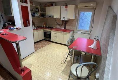 Apartament cu 3 camere decomandat în Central - 3