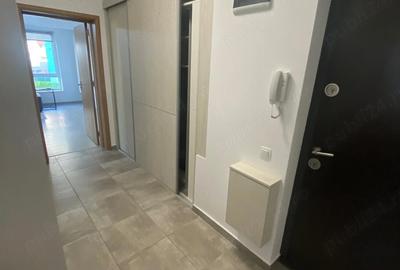 Apartament cu 2 camere decomandat în Apărătorii Patriei - 6