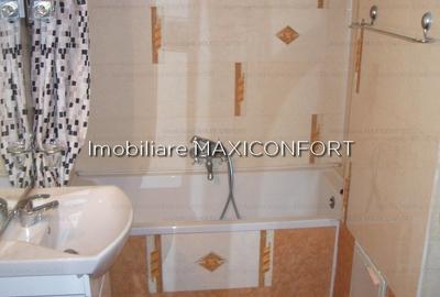 Vanzare 2 camere - Imobiliare MAXICONFORT - 10