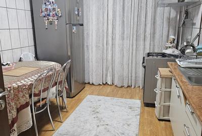 Apartament cu 3 camere decomandat, mobilat în Basarabia - 9