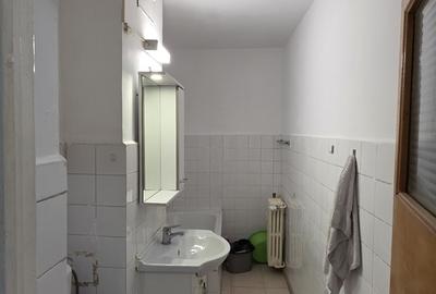 Garsonieră decomandată în Unirii - 2