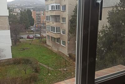 Garsonieră decomandată în Central - 3