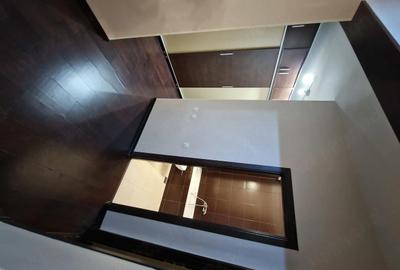Apartament cu 2 camere decomandat în George Enescu - 2