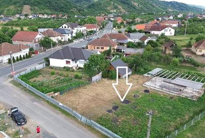 Teren de 1485 mp, în Central - 4