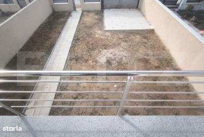 Casă cu 6 camere cu Canalizare în Central - 2