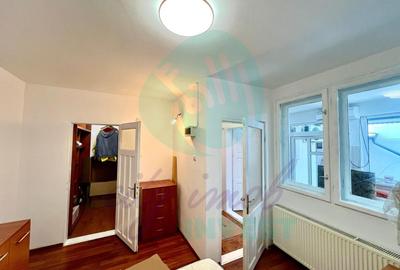 Două corpuri de casă | Birouri / Locuire | Curte 189mp| Șoseaua Alexandriei - 9