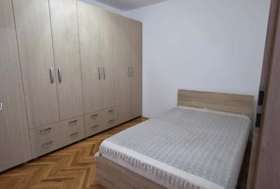 !!! Amenajat... 2 Camere...Gh. Lazar - 5