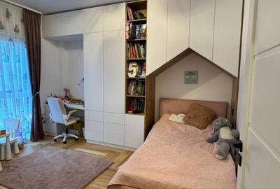 Apartament cu 4 camere semidecomandat, mobilat în Florești - 12