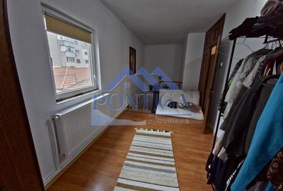 Casă cu 3 camere cu Canalizare în Inel I - 19