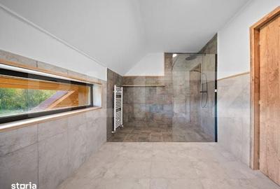 Casă cu 3 camere cu Teren 1017 Mp în Corunca - 8
