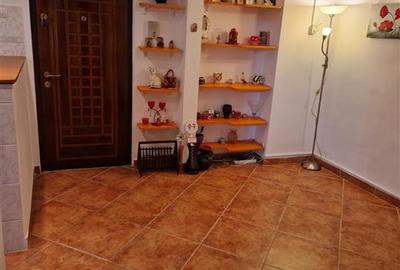 Apartament cu 3 camere decomandat în Dâmbovița - 8