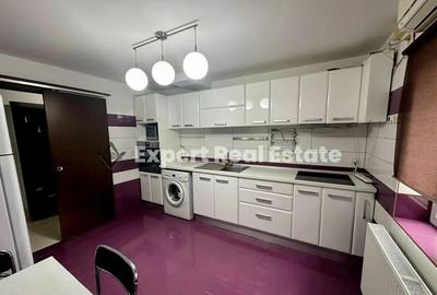 Apartament cu 3 camere decomandat, mobilat în Ultracentral