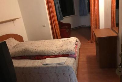 Casă cu 4 camere în Central - 2