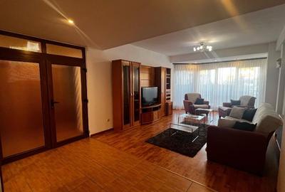 Ofer spre inchiriere un apartament in zona Aradului, bloc nou ( 2008 ), zona lin - 9