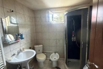 Casă cu 3 camere cu Teren 321 Mp în Glina - 4