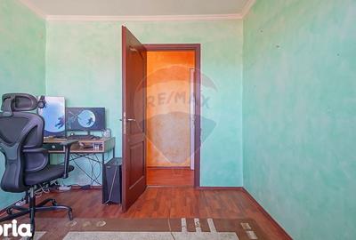 Apartament cu 3 camere decomandat, mobilat în Bartolomeu - 10