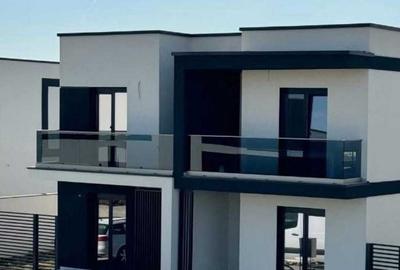 Casă cu 4 camere în Covaci - 1