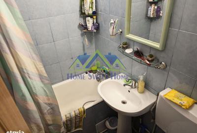 Apartament cu 3 camere semidecomandat în Bunești