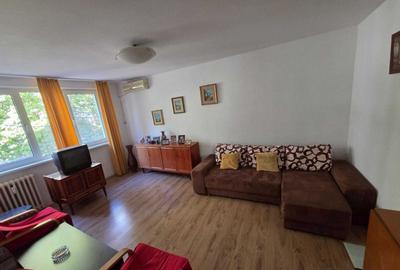 Apartament cu 2 camere decomandat, mobilat în Drumul Taberei