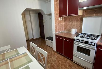 Apartament cu 2 camere decomandat în Central - 2