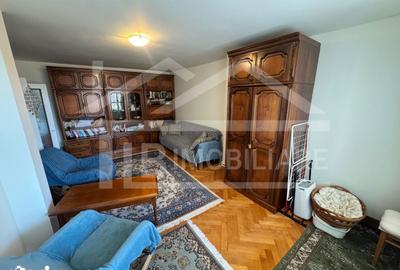 Apartament cu 3 camere decomandat, mobilat în Central - 2