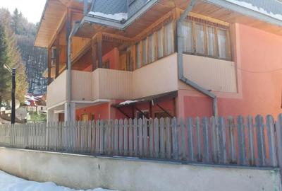 Casă cu 5 camere cu Teren 550 Mp în Lepșa - 3