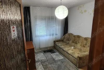 Apartament 3 camere Freidorf decomandat amenajat centrala proprie - 1