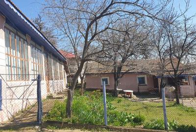 Casă cu 5 camere în Năvodari - 4