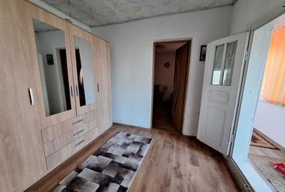 Casă cu 3 camere în Mircea Vodă - 4