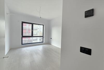 Apartament cu 4 camere decomandat în 1 Decembrie 1918 - 12