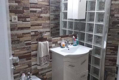 Apartament cu 3 camere în Central - 5