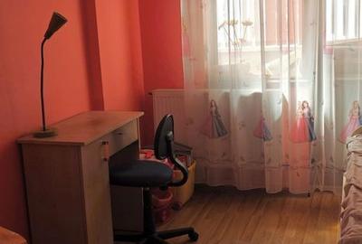 Apartament cu 4 camere în Obor - 17