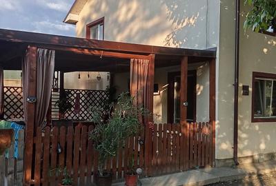 Casă cu 4 camere în Malu Mare - 3