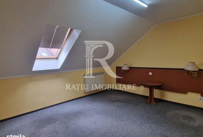 Spațiu comercial, de 640 mp, în Central - 17