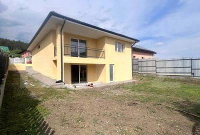 Casa cu 5 camere, 132 mp utili, 400 mp teren, Campenesti Casa cu 5 camere, 132 mp utili, 400 mp teren, Campenesti - 2