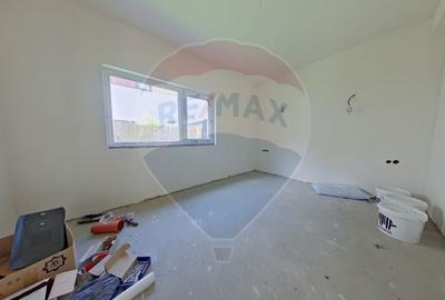 Duplex cu 5 camere cu Teren 227 Mp în Chinteni - 16