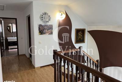 Casă cu 7 camere cu Teren 2000 Mp în Central - 12