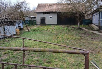 Casă cu 2 camere în Legii - 1