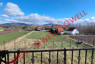 Casă cu 4 camere cu Teren 1122 Mp în Ozun - 8