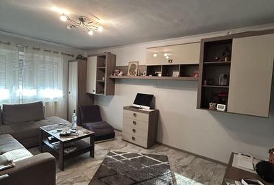 Apartament cu 3 camere decomandat în Dacia - 3