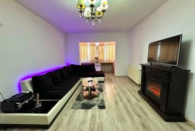 APARTAMENT 4 CAMERE ,ZONA OBOR ,ET 3/3 - 3